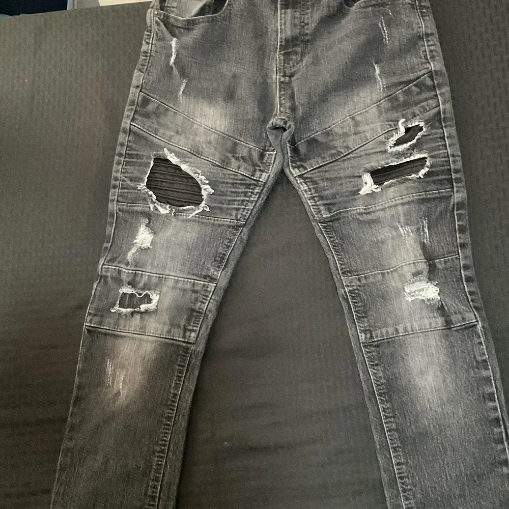 Southpole Jeans Boys Size 16 Gray Charcoal Skinny Slim Stretch Distressed Ripped